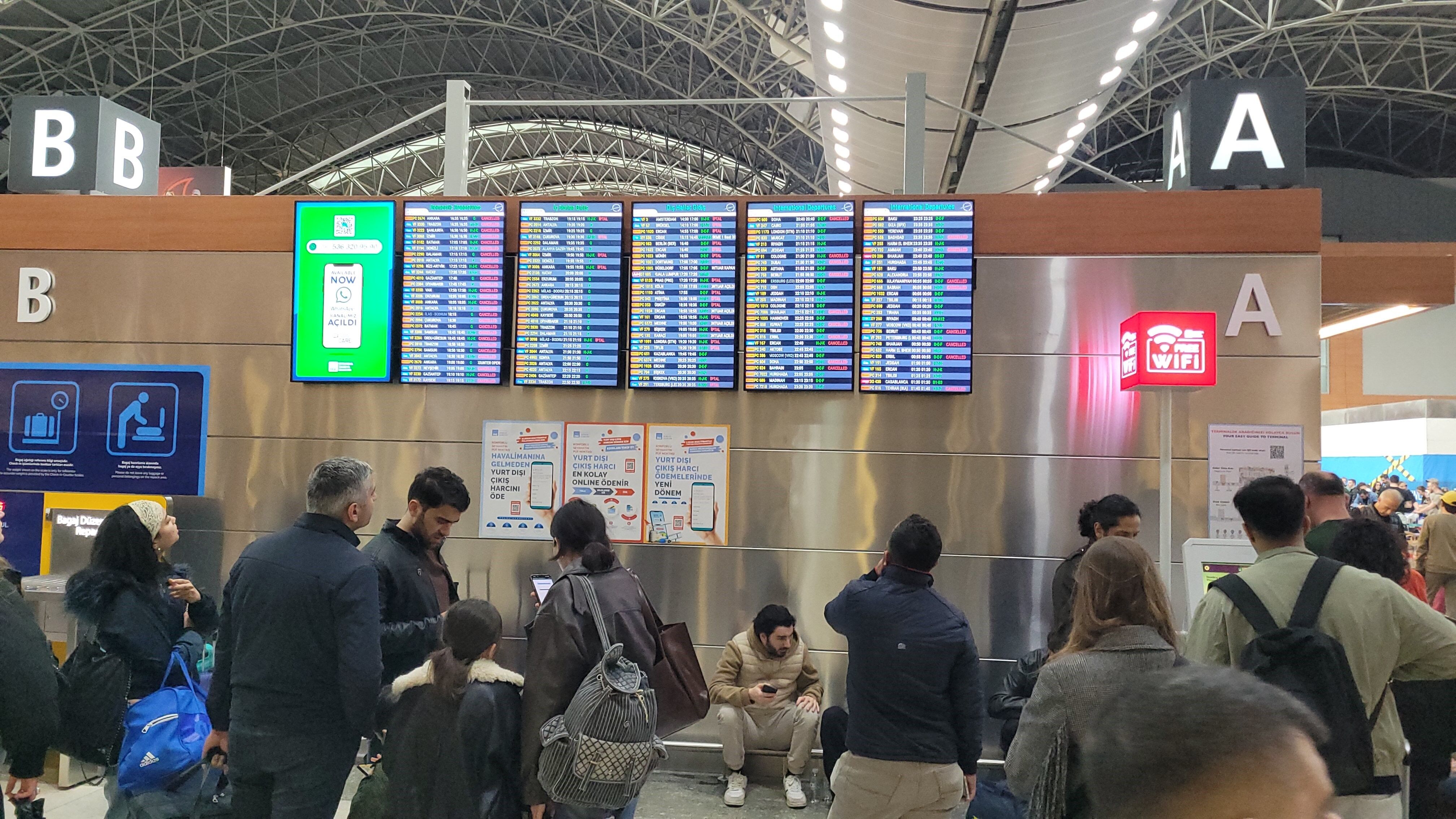 Sabiha Gokcende Hava Muhalefeti Engeli 127 Sefer Iptal Edildi 3