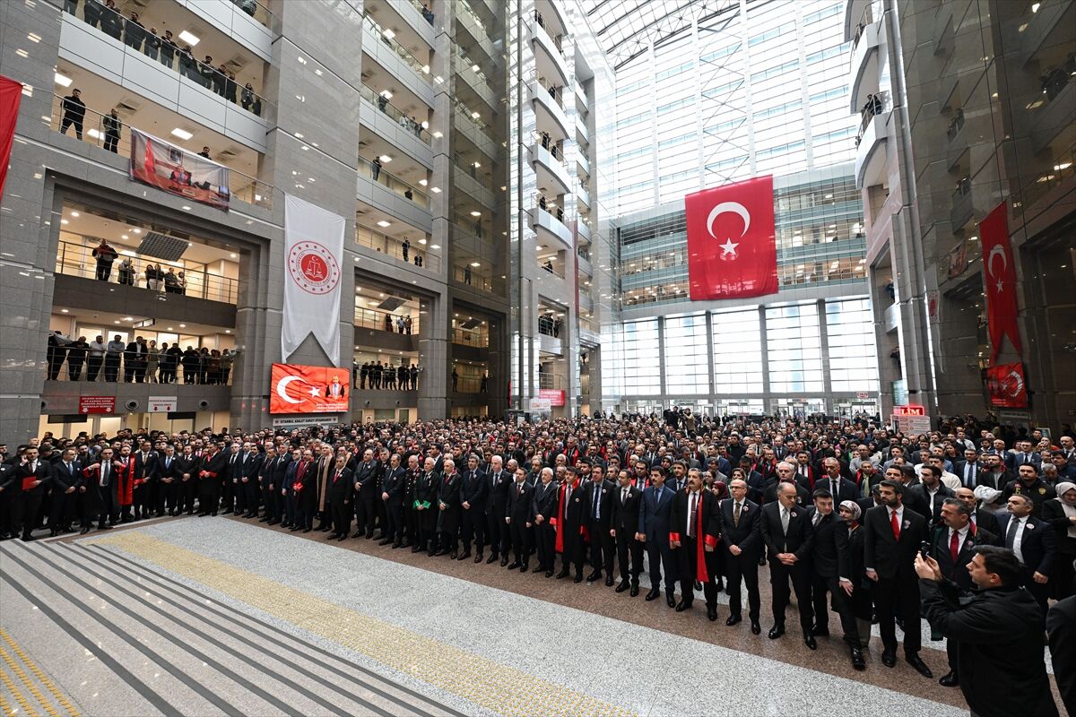 Şehit Savcı Mehmet Selim Kiraz Törenle Anıldı