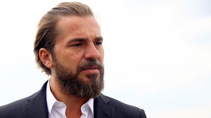 Thumbs B C 6D65E8840Ee687D7Dfc4996Efc70Efc2