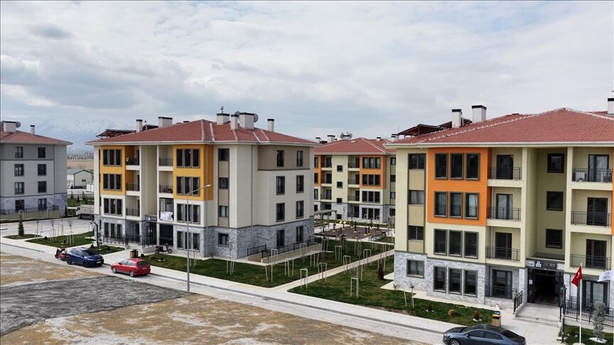 Thumbs B C 89Bd9Fc99F28Bd58E16Bfb3D3Decf609