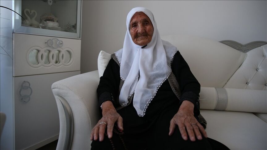 Thumbs B C 8E70565Fc9628Fa5429721F0E613Be16