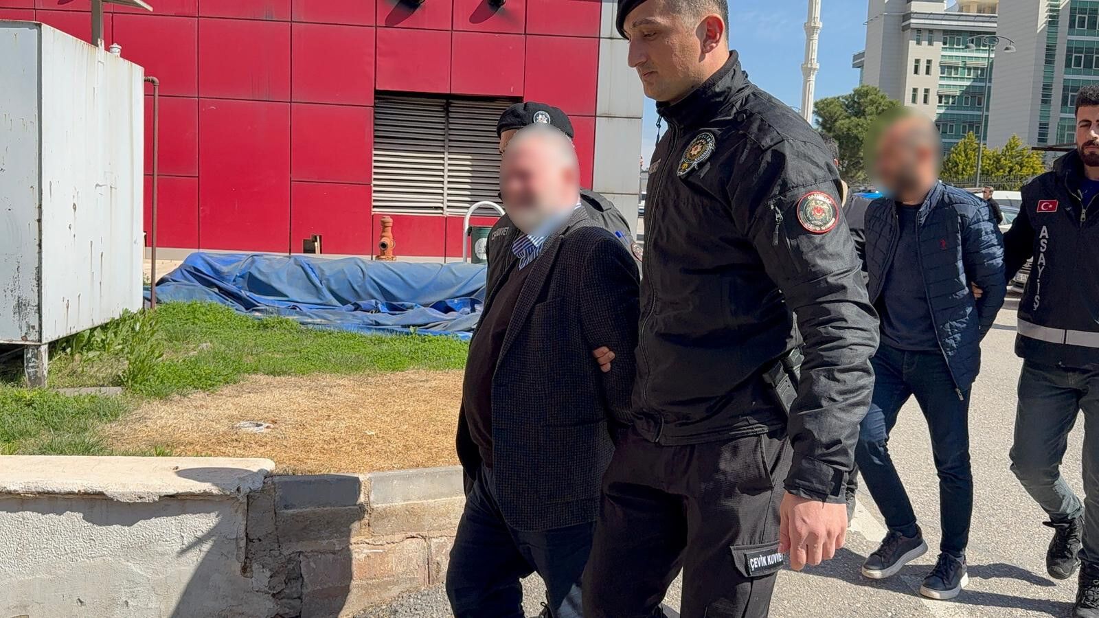 7 Universite Bitiren Egitim Gorevlisinden 521 Milyonluk Vurgun 6