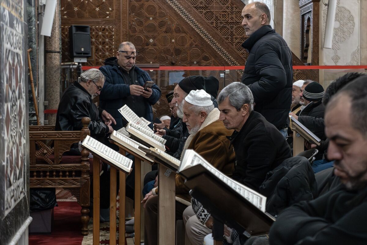 A A 20260409 41055985 41055978 I S R A I L I N S A V A S B A H A N E S I Y L E K A P A T T I G I M E S C I D I A K S A 40 G U N S O N R A I B A D E T E A C I L D I