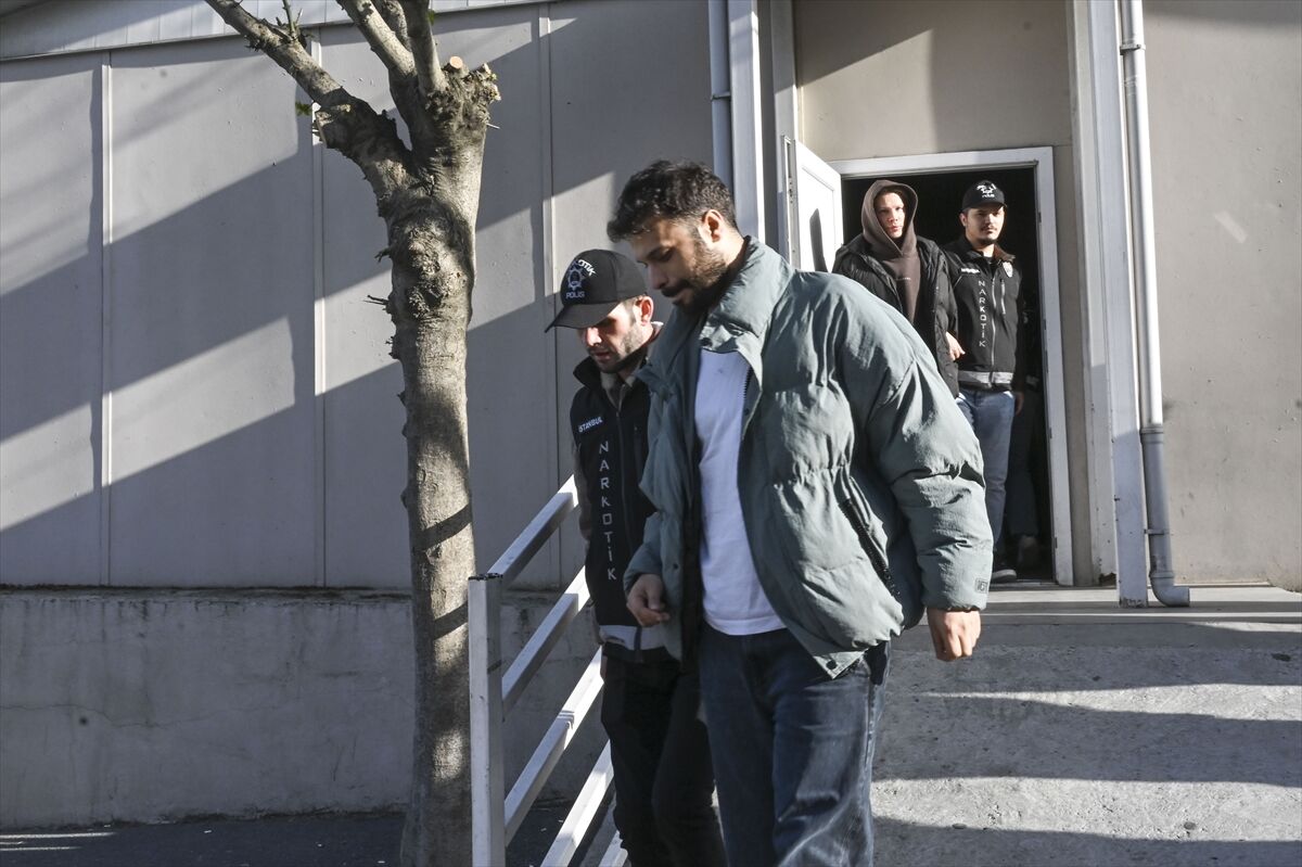 A A 20260413 41092096 41092091 I S T A N B U L D A K I U Y U S T U R U C U S O R U S T U R M A S I N D A G O Z A L T I N A A L I N A N 19 Z A N L I A D L I Y E D E-1