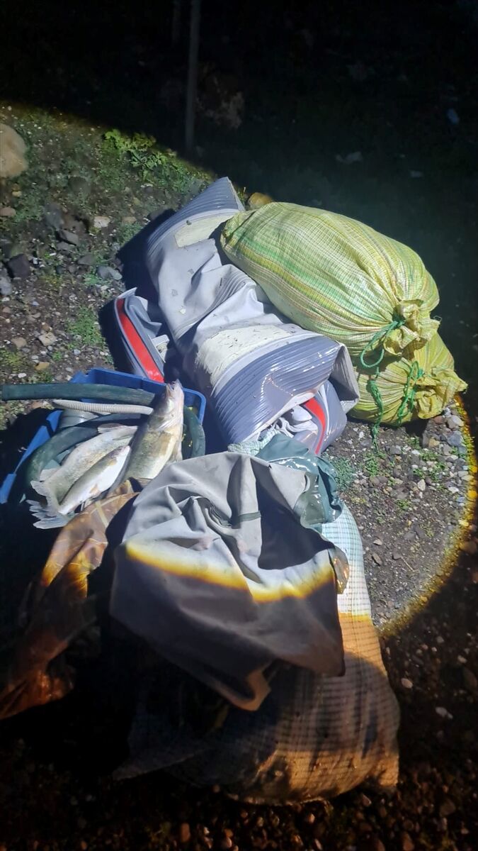 A A 20260413 41093719 41093718 C O R U M D A K I B A R A J G O L U N D E K A C A K A V L A N A N 3 K I S I F O T O K A P A N L A Y A K A L A N D I