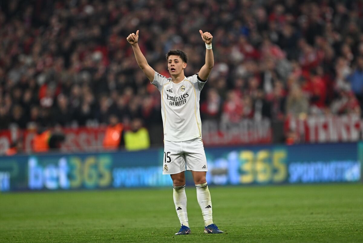 A A 20260415 41116783 41116779 B A Y E R N M U N I H R E A L M A D R I D