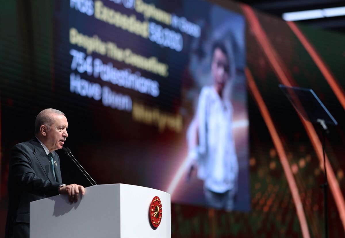 A A 20260417 41134440 41134423 A N T A L Y A D I P L O M A S I F O R U M U