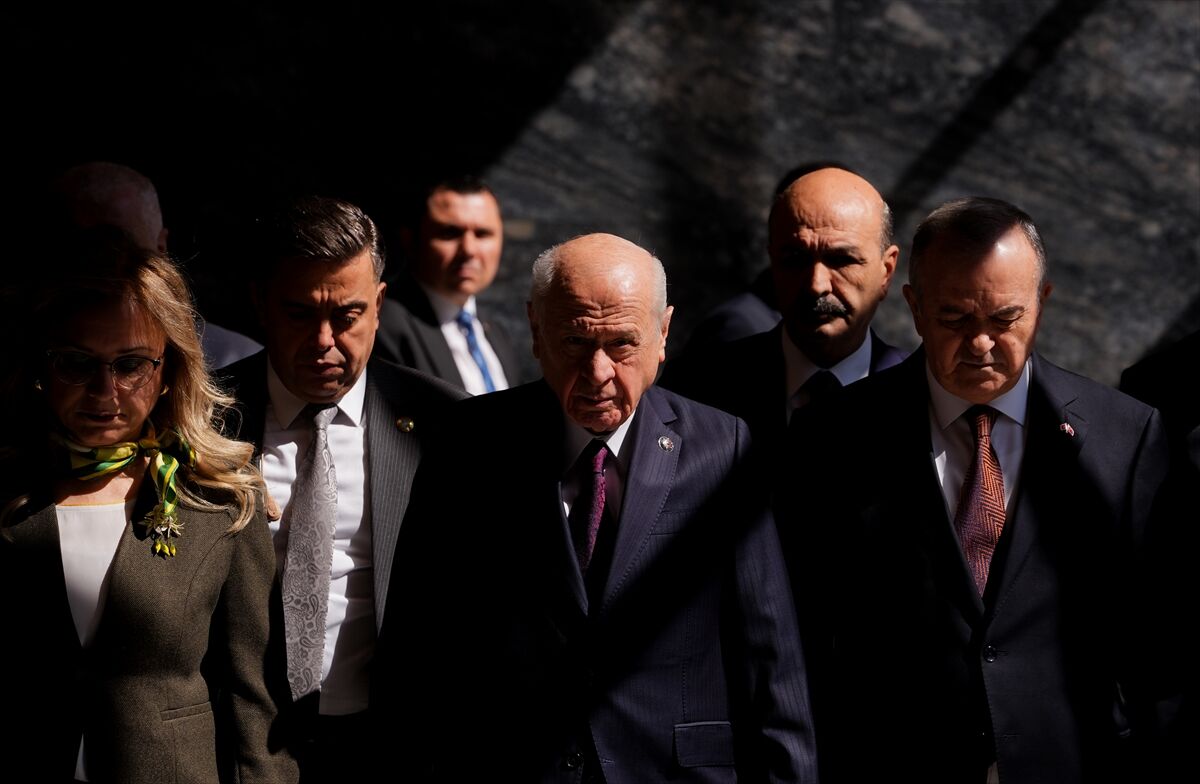 A A 20260421 41167104 41167095 M H P T B M M G R U P T O P L A N T I S I