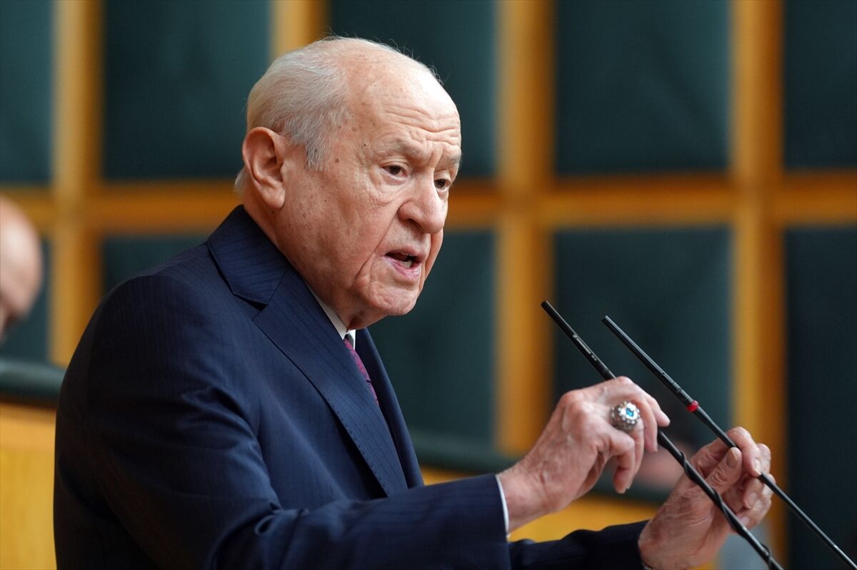 A A 20260421 41167104 41167098 M H P T B M M G R U P T O P L A N T I S I