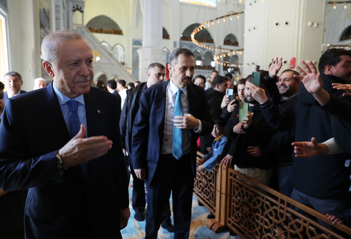 A A 20260424 41198735 41198731 C U M H U R B A S K A N I E R D O G A N H A F I Z L I K I C A Z E T M E R A S I M I N E K A T I L D I