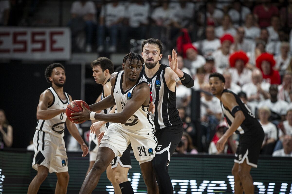 A A 20260428 41237465 41237453 C O S E A J L B O U R G B E S I K T A S G A I N