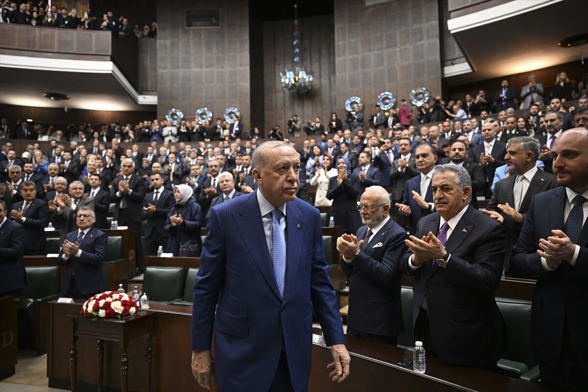 A A 20260429 41241738 41241734 A K P A R T I T B M M G R U P T O P L A N T I S I