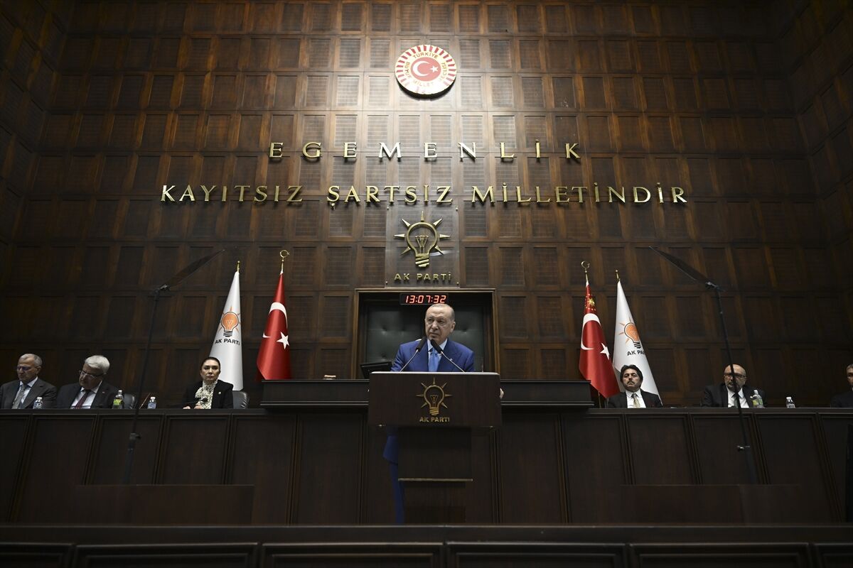 A A 20260429 41241738 41241737 A K P A R T I T B M M G R U P T O P L A N T I S I