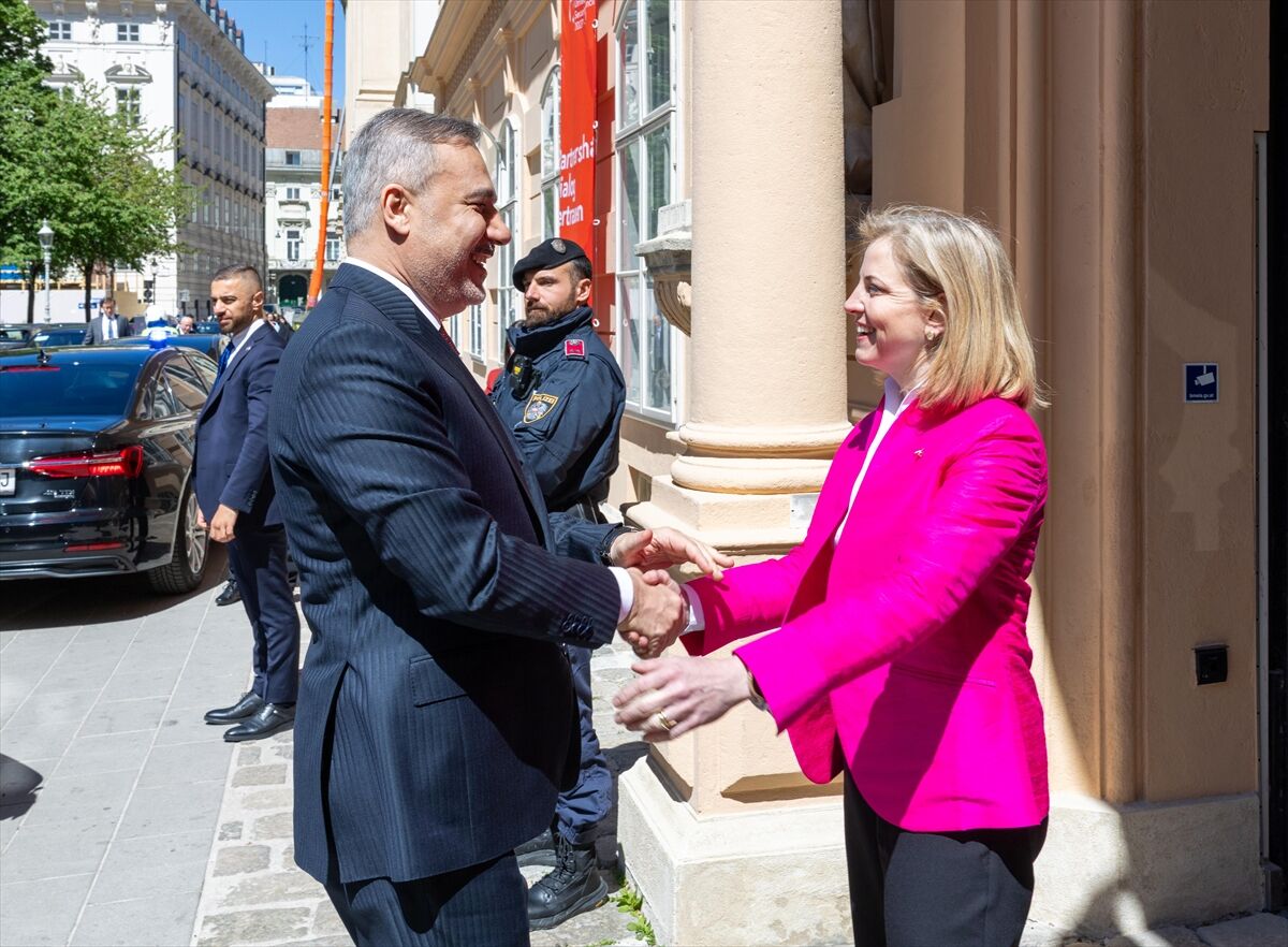 A A 20260429 41242004 41242000 D I S I S L E R I B A K A N I H A K A N F I D A N