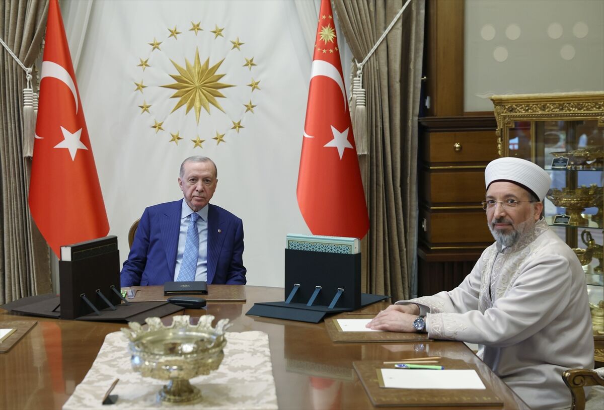 A A 20260429 41243546 41243544 C U M H U R B A S K A N I E R D O G A N T U R K I Y E D I Y A N E T V A K F I N A K U R B A N B A G I S I N D A B U L U N D U