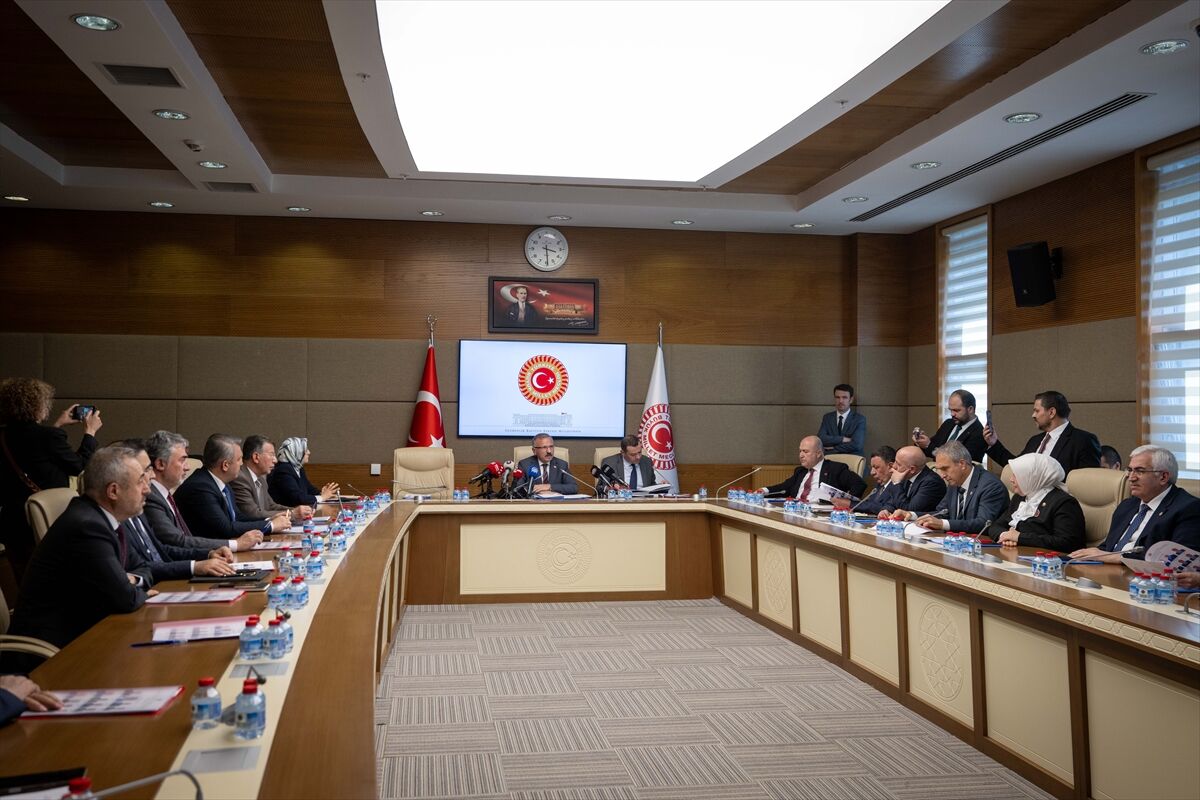 TBMM Okul Saldırılarının Nedenlerini Araştırma Komisyonu ilk toplantısını yaptı