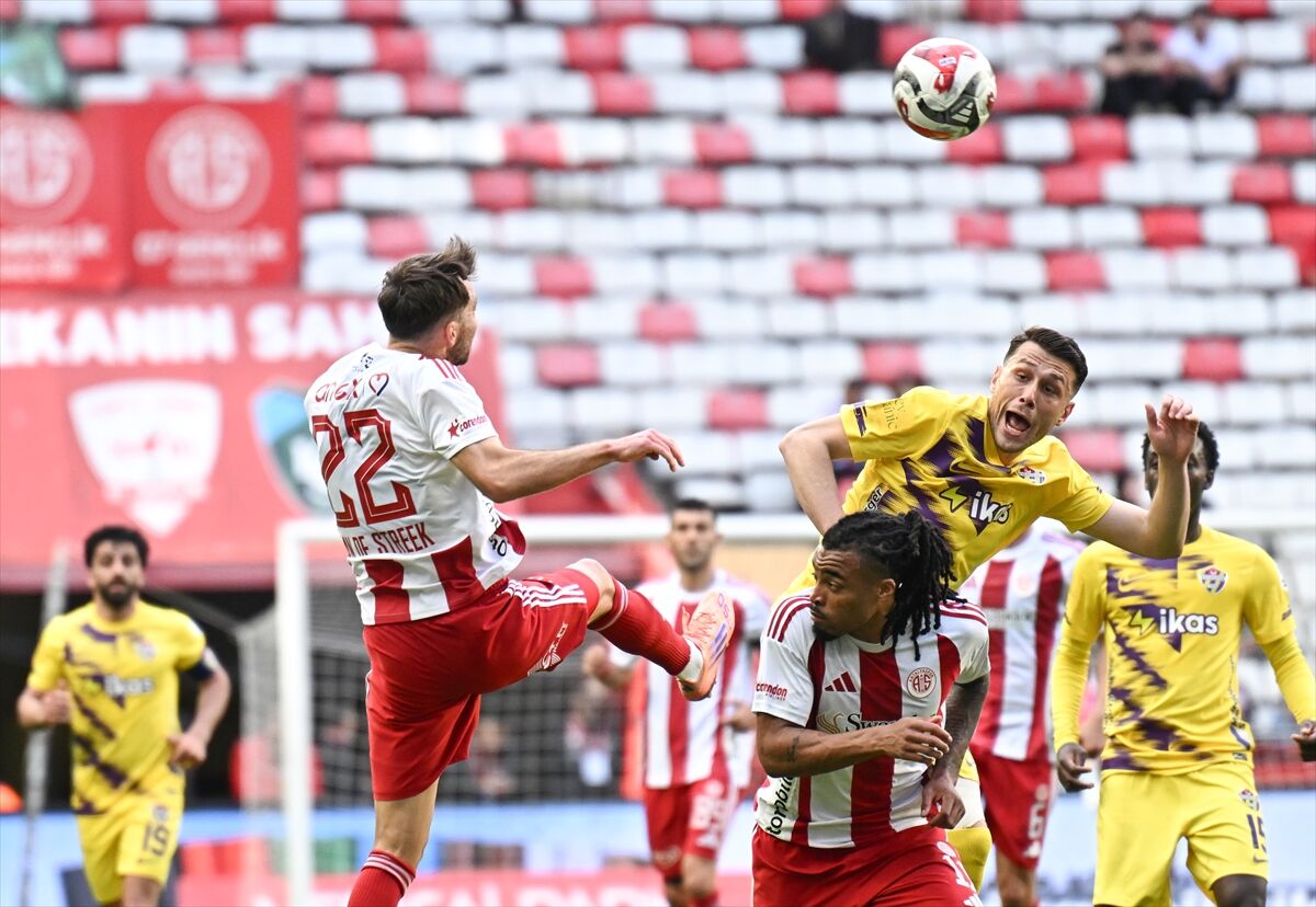 Aa 20260405 41023413 41023404 Hesapcom Antalyaspor Ikas Eyupspor (1)