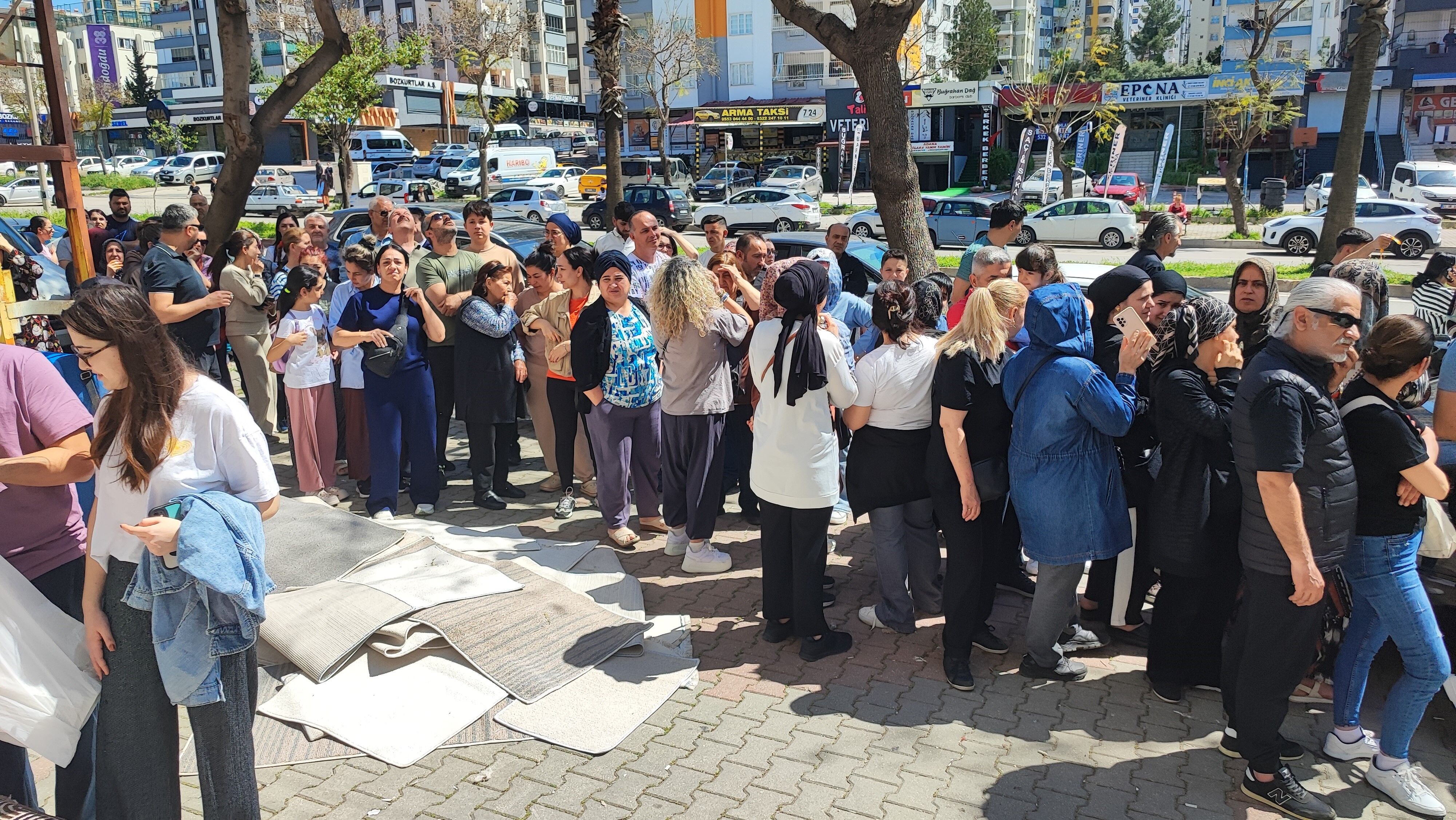 Adanada 100 Tl Urun Izdihami 3