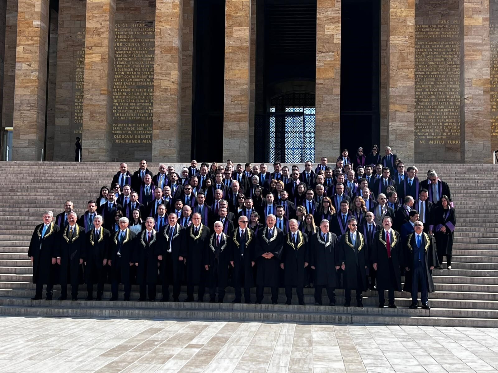 Anayasa Mahkemesi Anitkabiri Ziyaret Etti 4