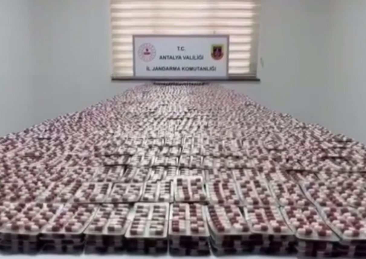 Antalyada Zehir Tacirlerine Operasyon-1