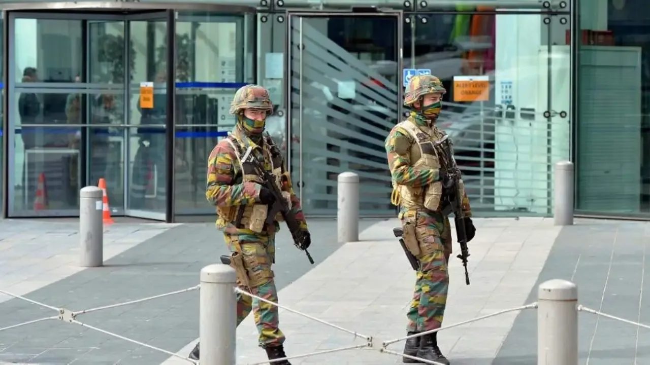 Belçika'da Her Vilayete Askeri Yerleşke (3)