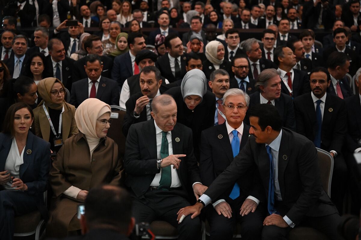 Cumhurbaşkanı Erdoğan Hürmüz Ticari Gemilere Açık Tutulmalı (8)