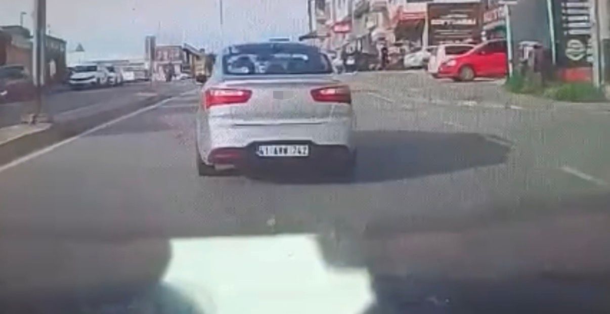 Di̇reksi̇yonbaşinda45 (2)