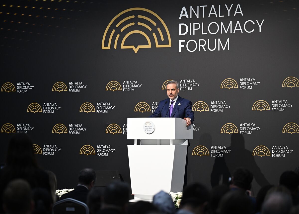 Disisleri Bakani Fidan Diplomasi Forumu 1