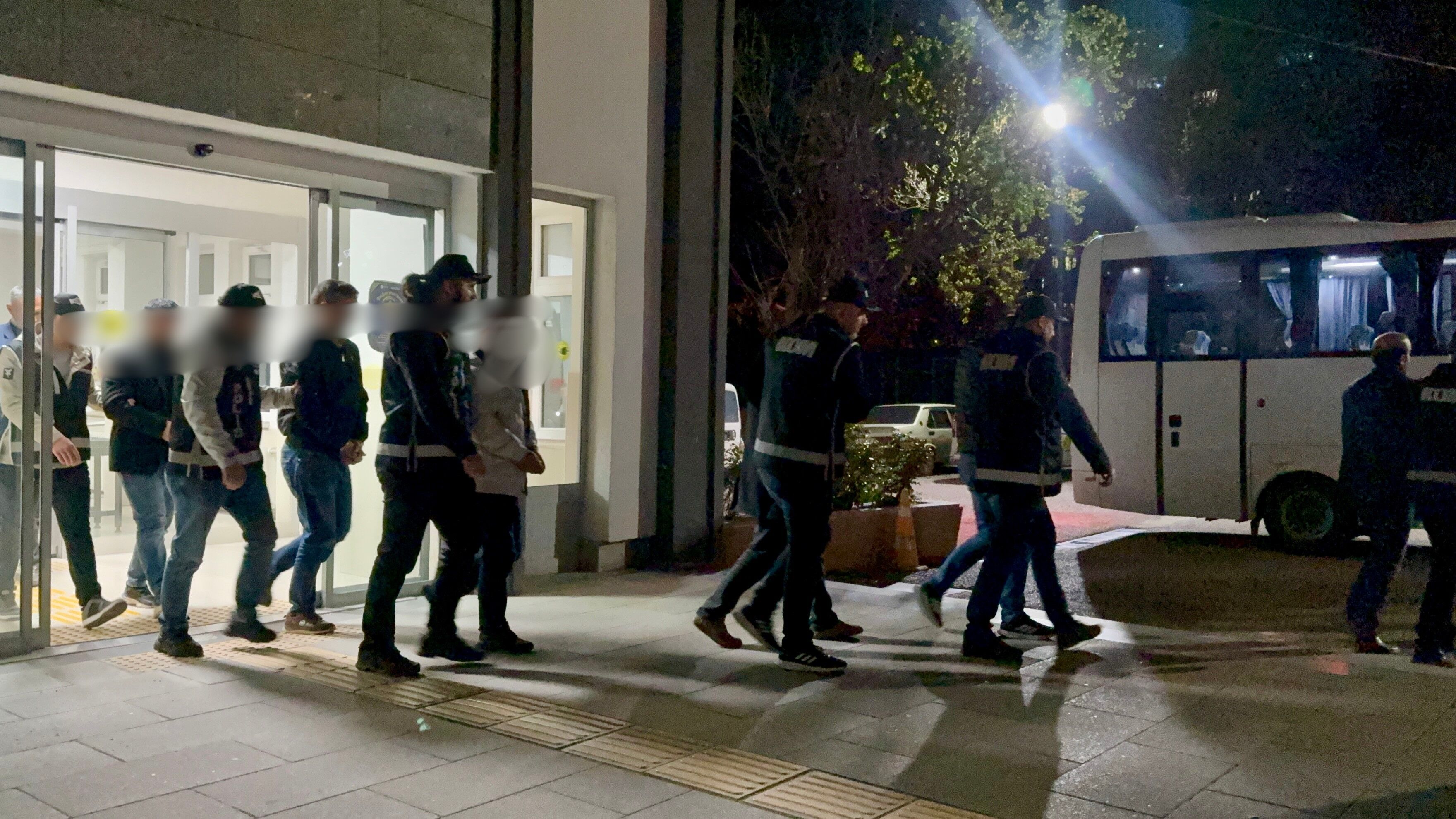 Ehliyette Yapay Zeka Oyunu 14 Tutuklama (6)