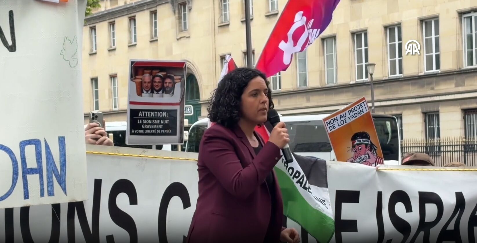 Fransa Meclisi Önünde 'Yadan Yasası' Isyanı (2)-1