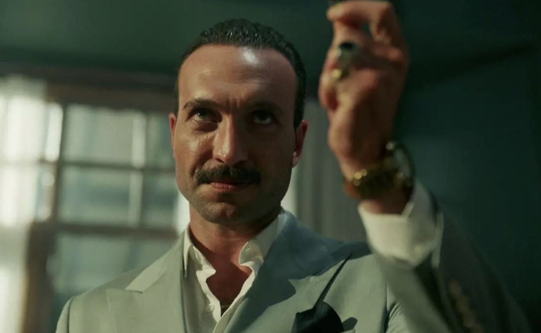 G O R K E M S E V İ N D İ K6722