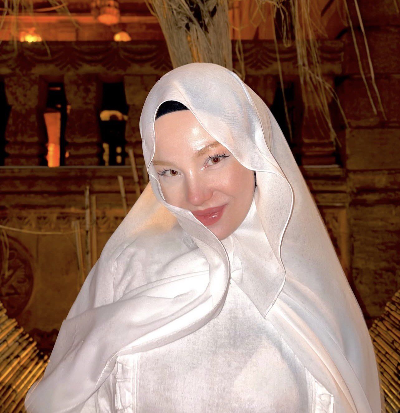 H F Ks I2G Wk A A Kh7 U