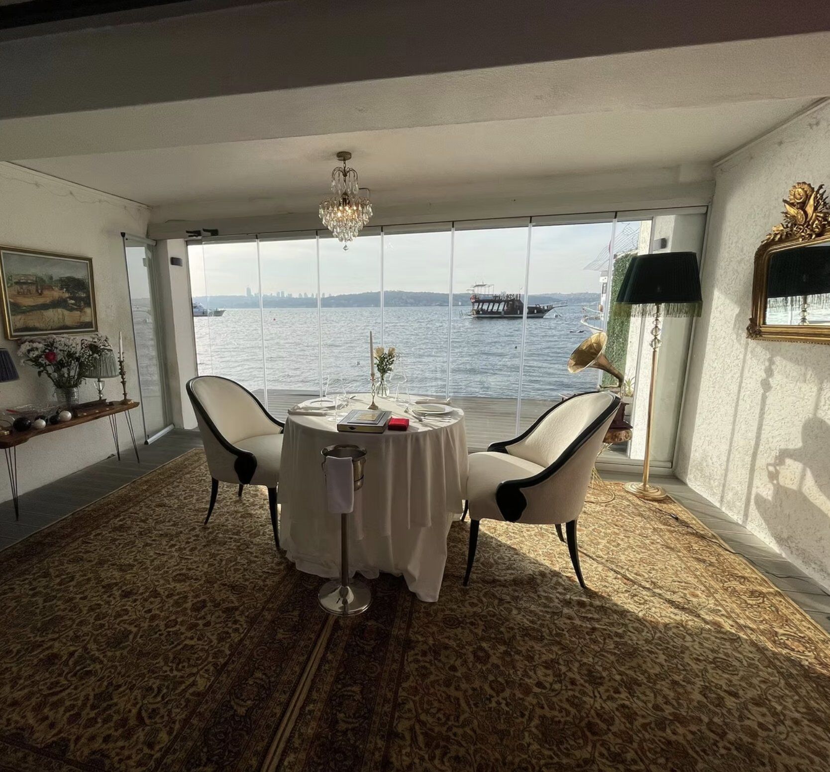 H F O15 7B E A A D2 Zp