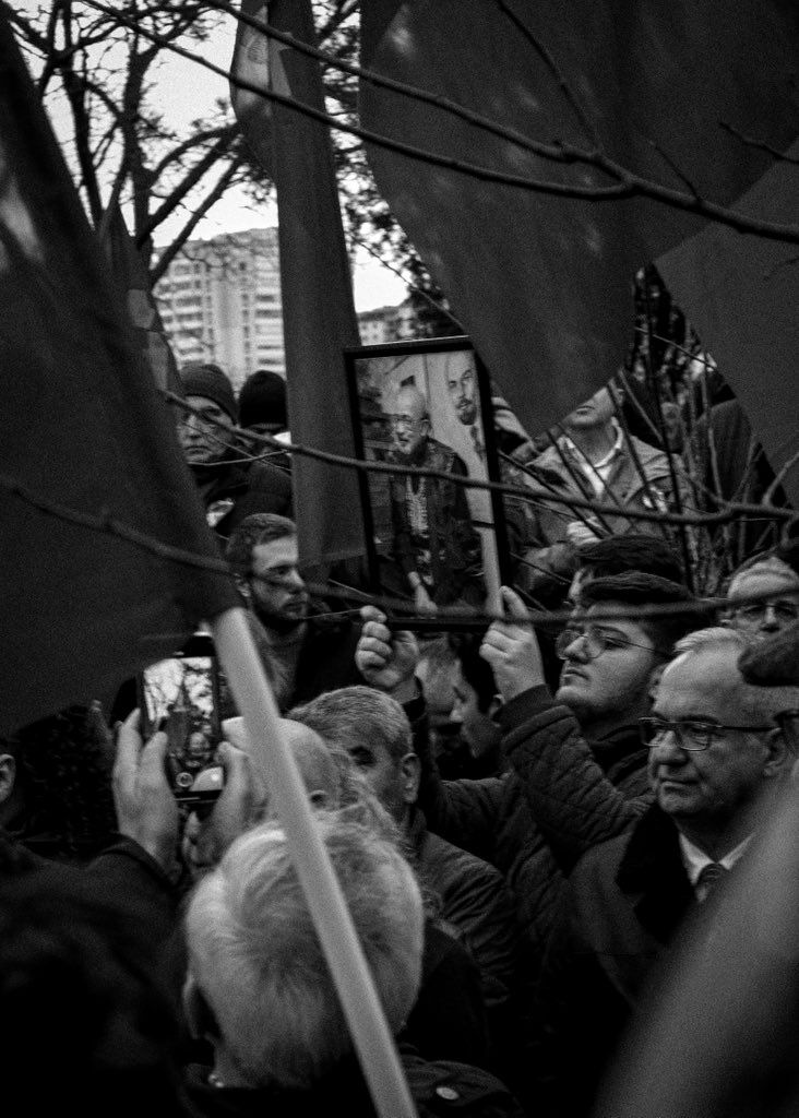 H F Z9Cm P Ws A A6Qe