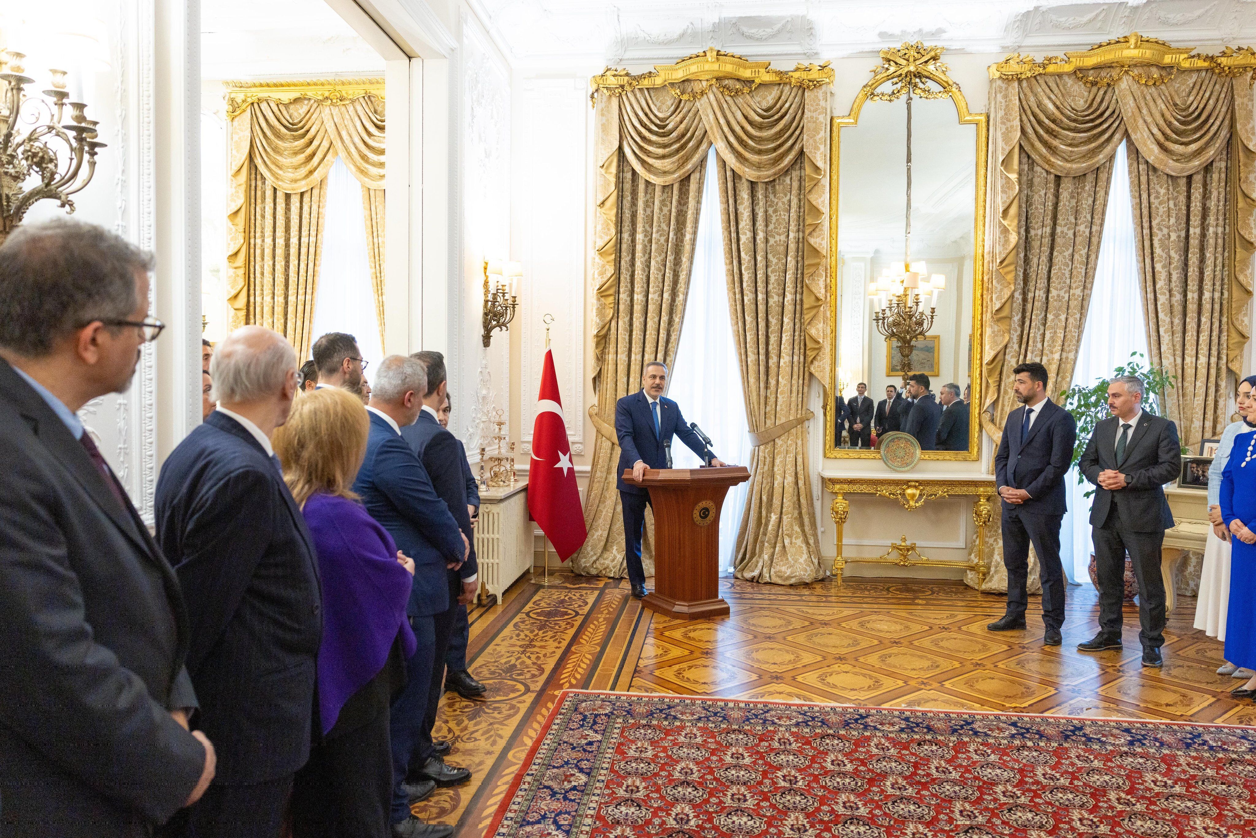 H Gqd Hv B Xs A A Ppa C