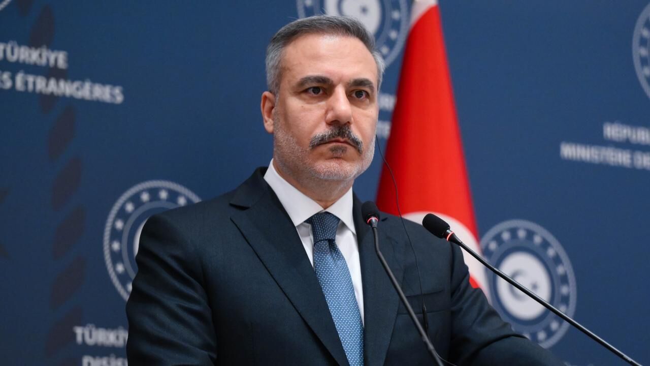 Hakan Fidan 2434389