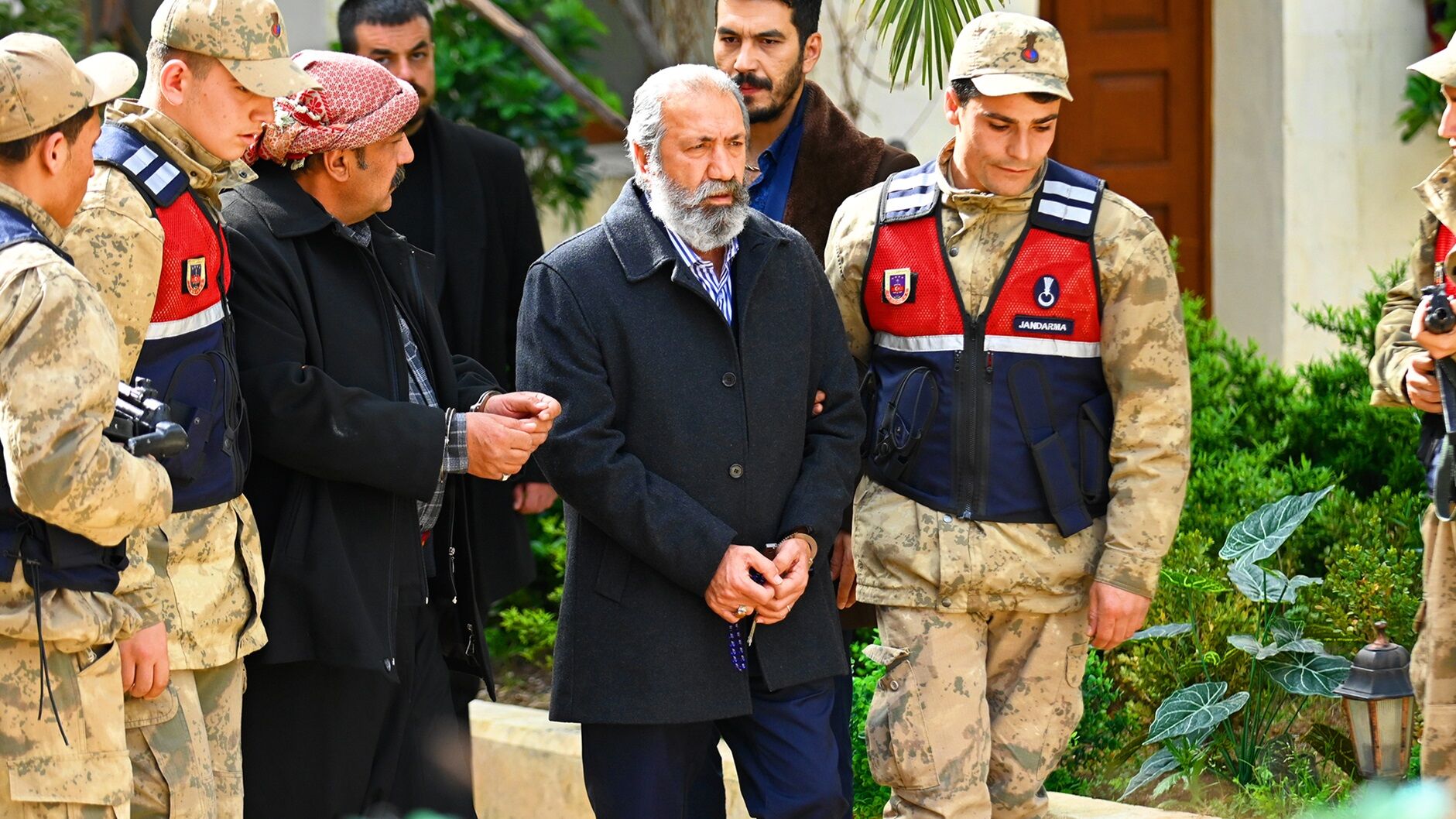 Halef; Köklerin Çağrısı 28 (4)