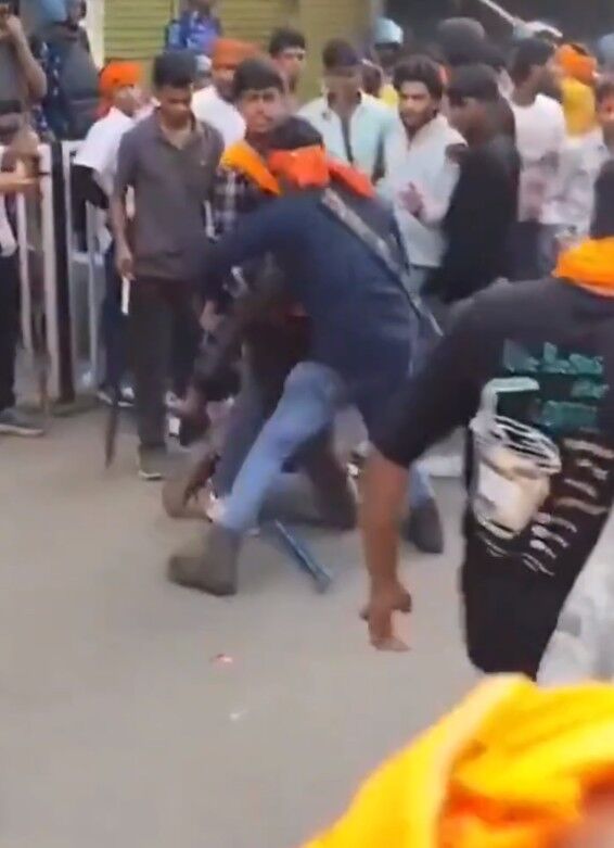 Hi̇ndi̇stanbiçaklieğlence455 (2)