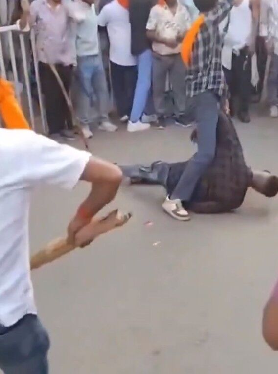 Hi̇ndi̇stanbiçaklieğlence455 (3)