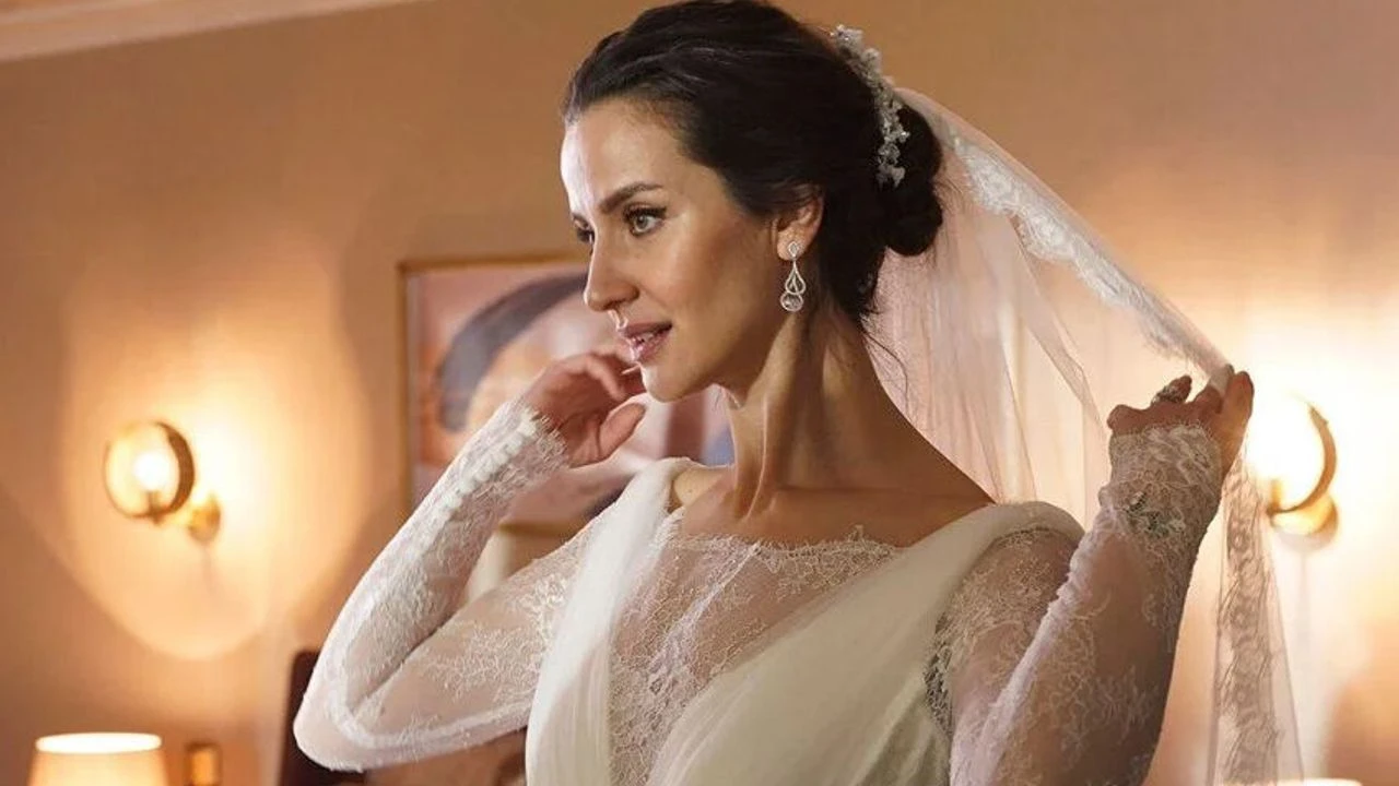 Irem Helvacıoğlu Kimdir