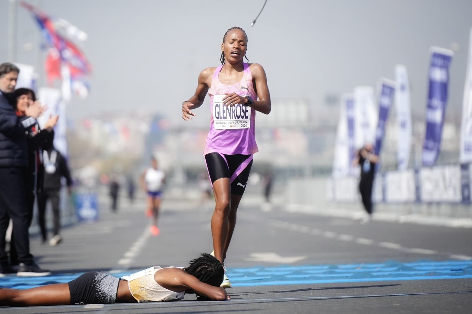 Istanbul Yari Maratonu Tamamlandi 8