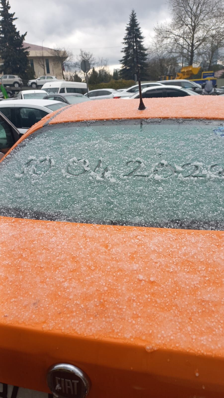 İstanbul'da Nisan Ayında Dolu Sürprizi Dakikalar Içinde Her Yer Beyaz Büründü