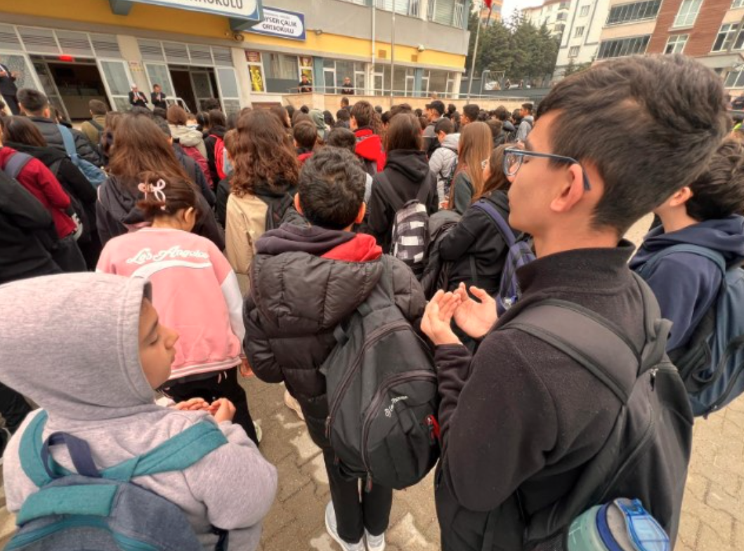 Kahramanmaras Öğrenciler1