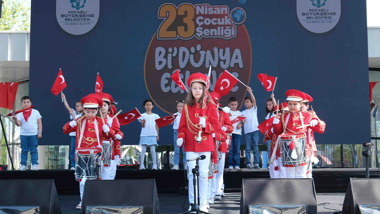 Kocaelide 23 Nisan Coskusu Artarak Devam Ediyor Nokta Gazetesi C6Va
