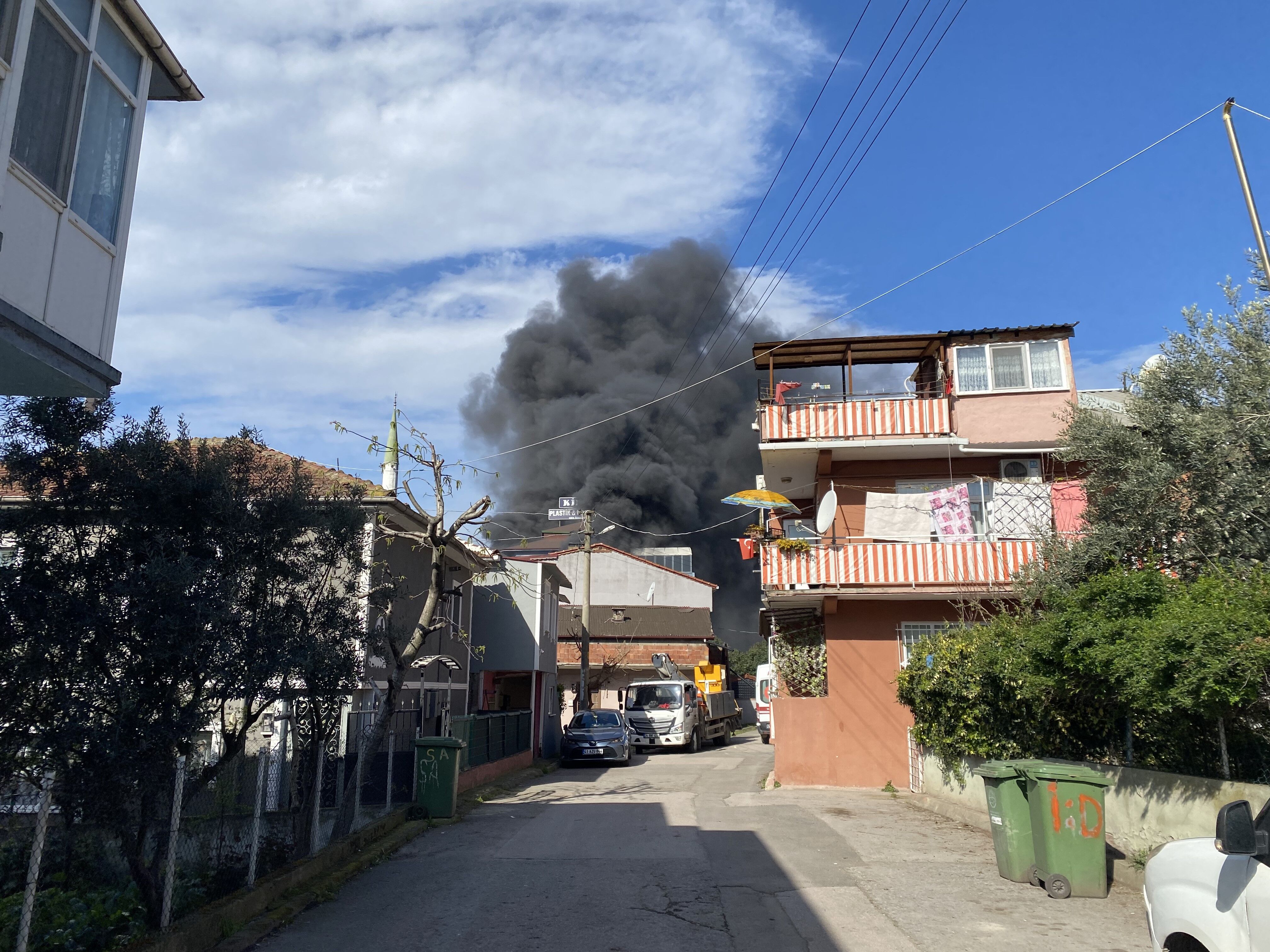 Kocaelide Plastik Fabrikasinda Yangin 2
