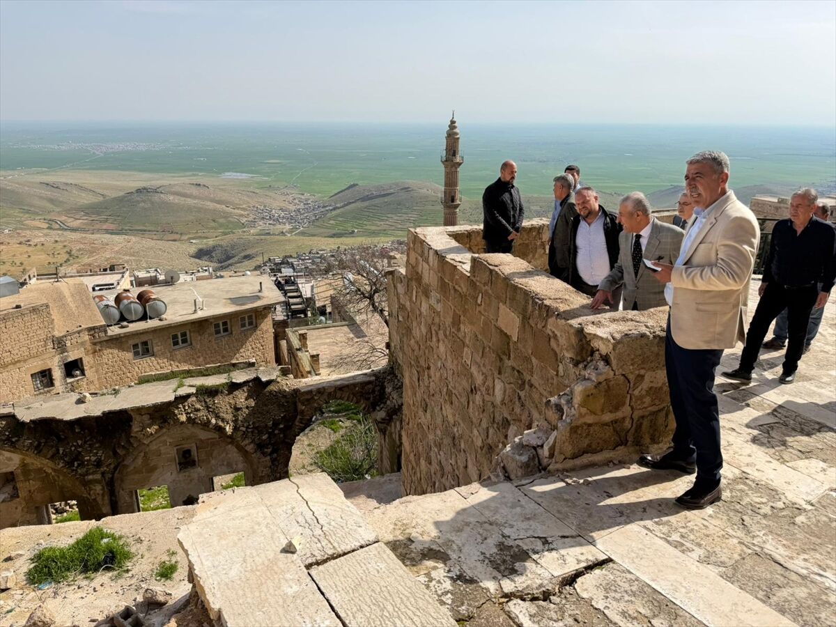 Mardin'de Sağanak Sonrası Tarihi Sit Alanı Çöktü! (6)