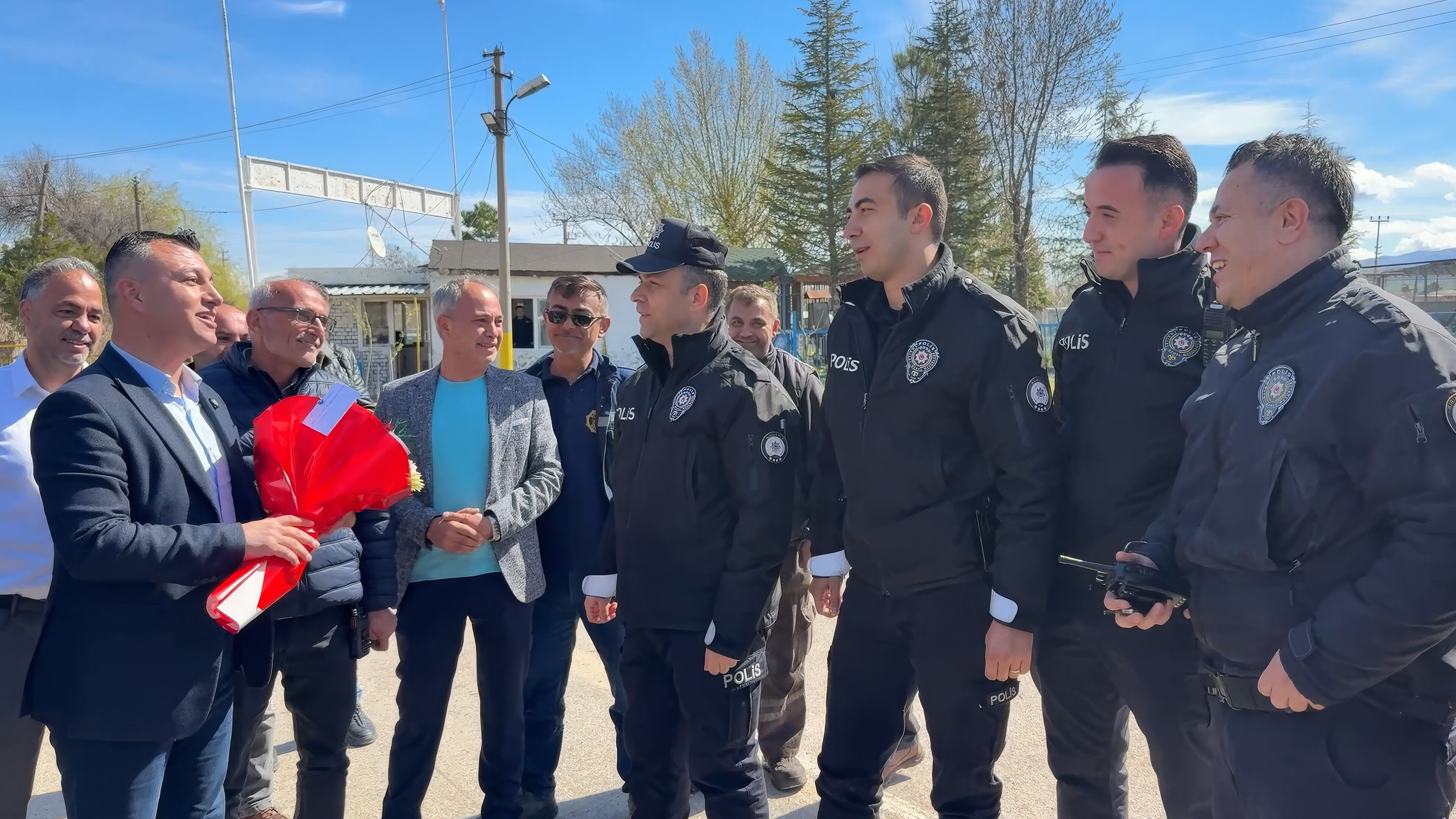 Polisekavgasürprizi545 (4)