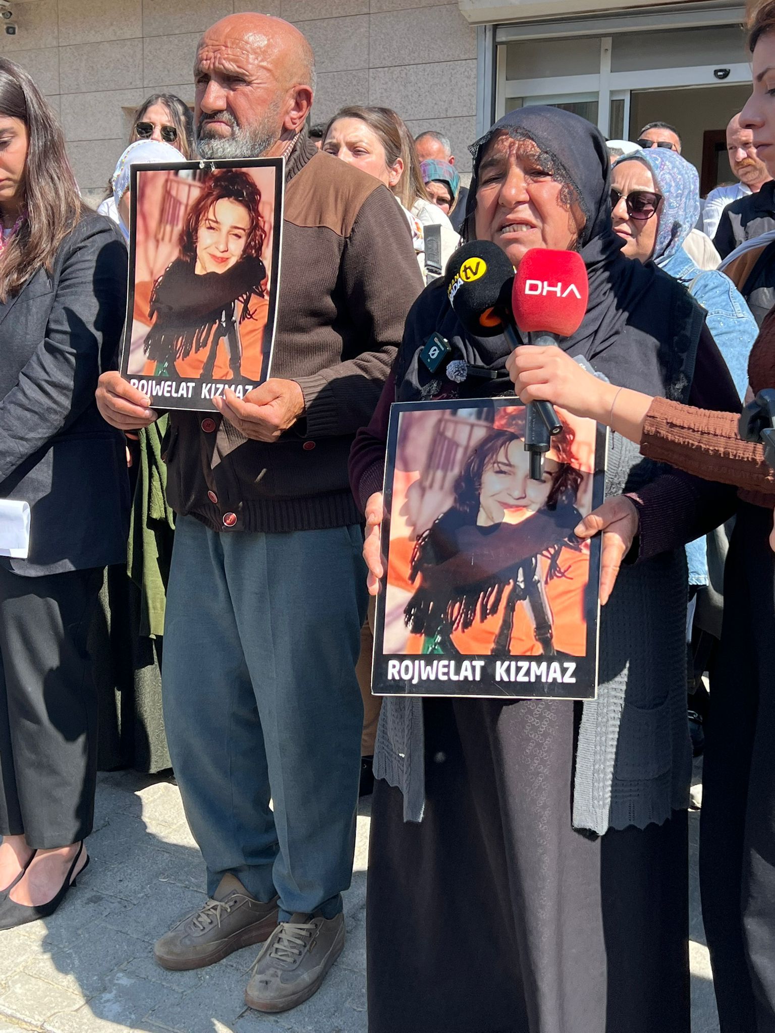 Rojwelat Kızmaz Aile3