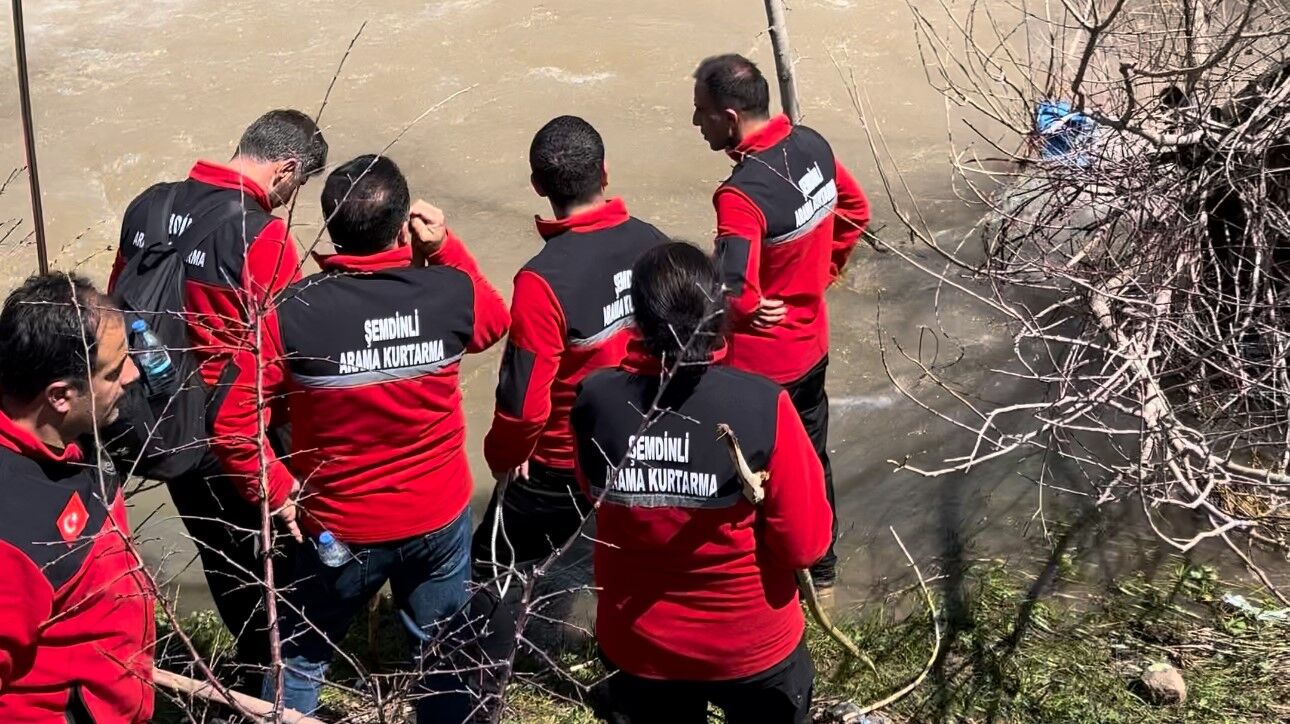 Ş E M D İ N L İ K A Y I O P O S M A N823