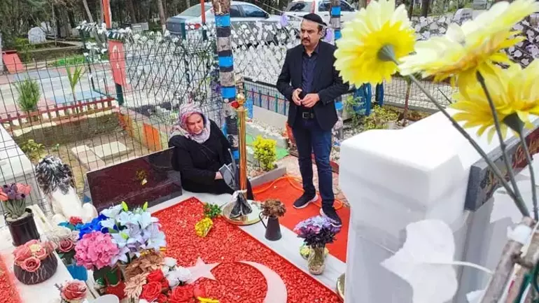 Sude Sarıkaya Mezar